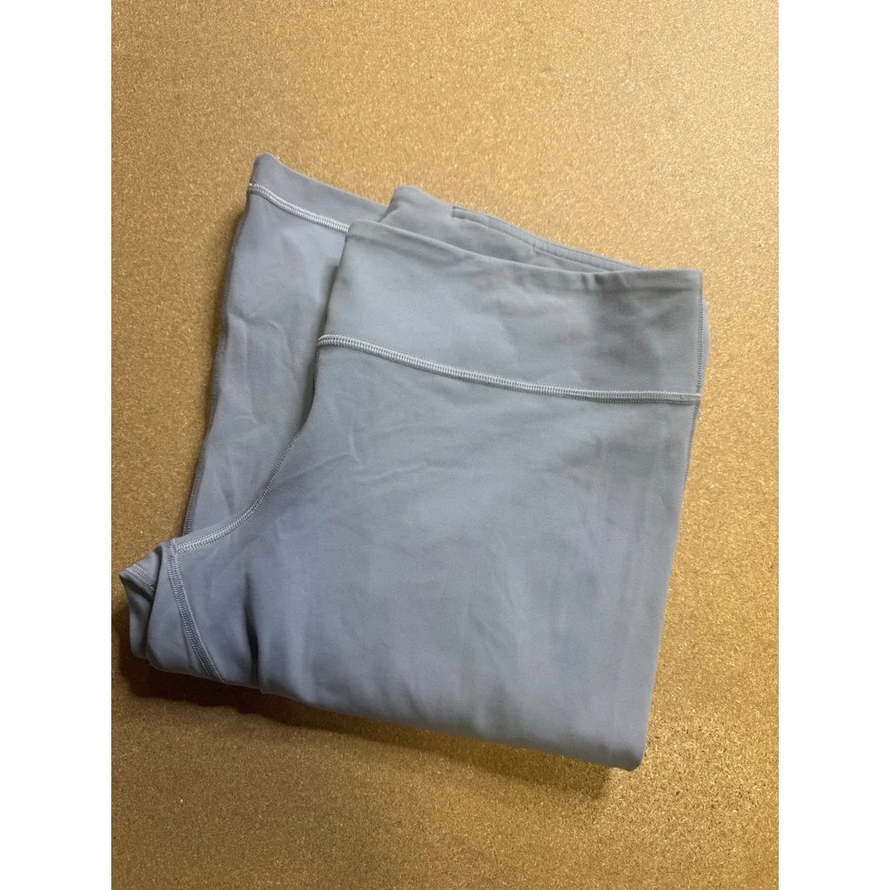 Lululemon Align Low-Rise Flared Pant 32.5